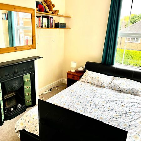 Anita'S Home In 키더민스터 외부 사진