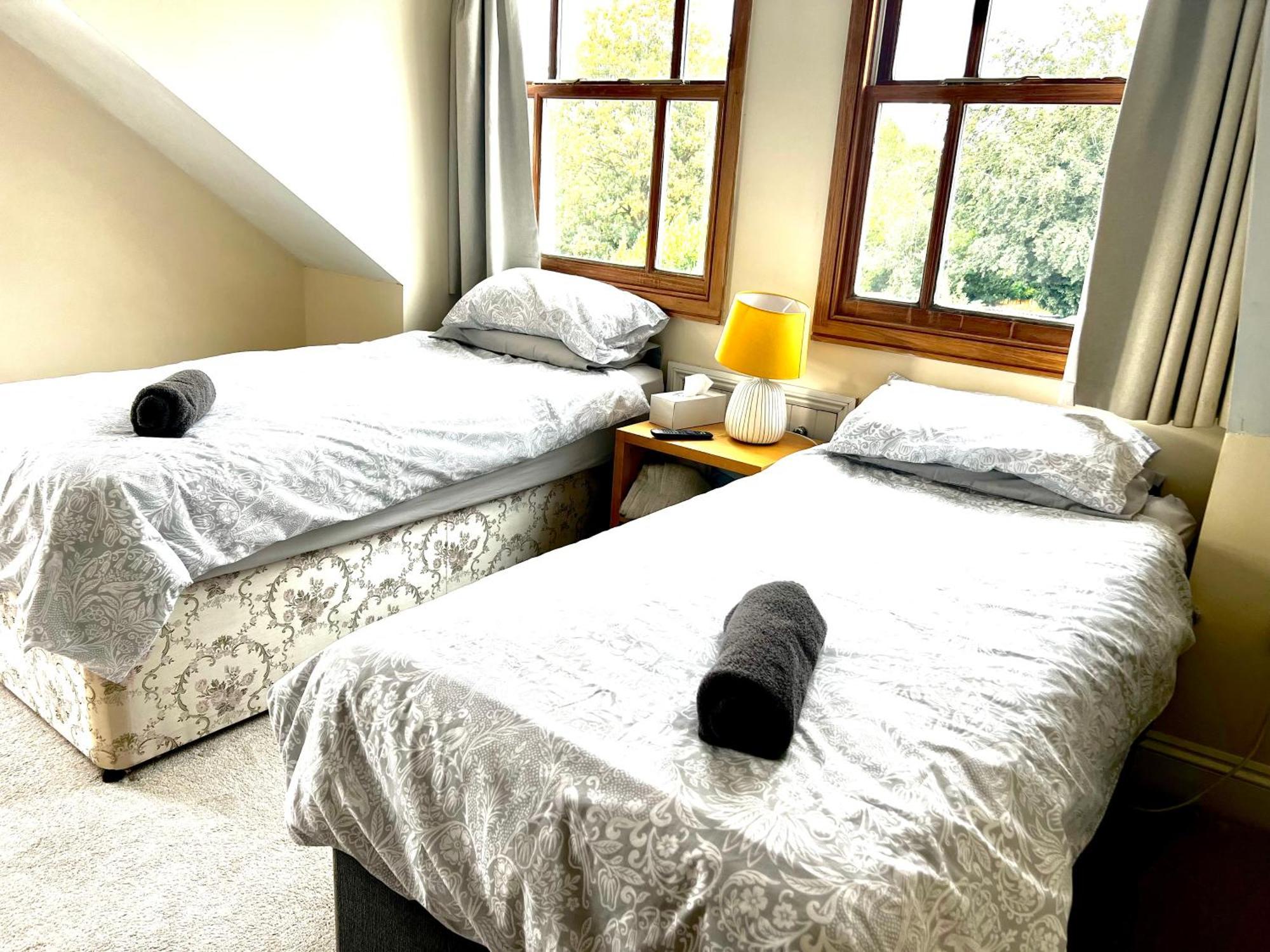 Anita'S Home In 키더민스터 외부 사진